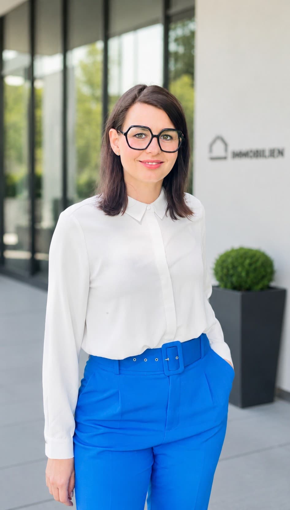 Nina Bonnacker, Immobilienmaklerin